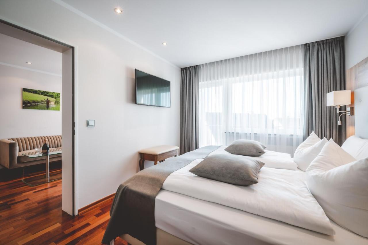 Hotel Landidyll Weidenbrück 4*